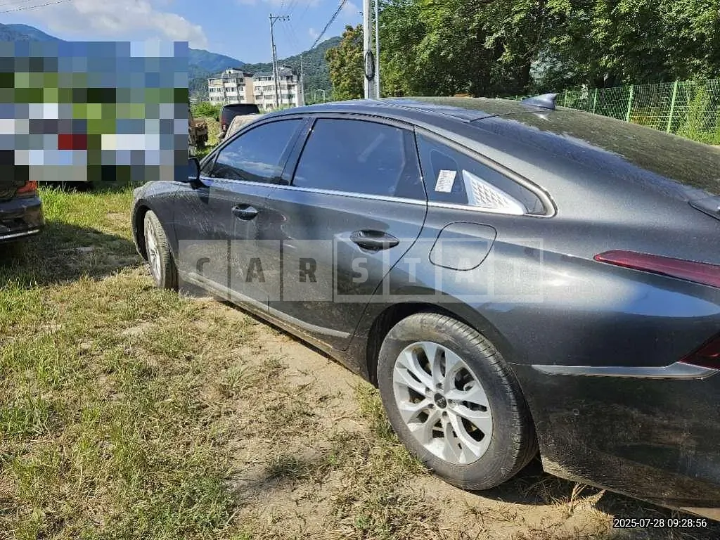 Photo 2 of 15: 2023 Kia Section 2.5 — Korean insurance auction