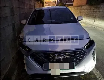 Photo 1 of 24: 2019 Hyundai Ionic — Korean insurance auction