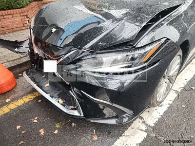Photo 1 of 17: 2024 Lexus ES300h — Korean insurance auction