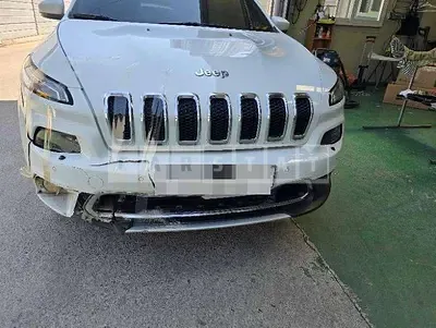 Photo 1 of 8: 2015 Jeep Straw Cherokee — Korean insurance auction
