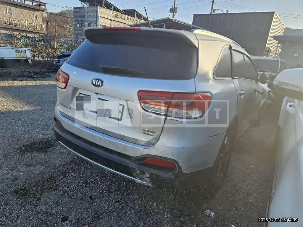 Photo 2 of 7: 2015 Kia Sorento 4WD — Korean insurance auction