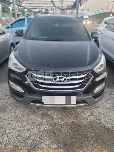 Photo 1 of 34: 2015 Hyundai Santa Fe, VIN KMHSW81UBFU517322 — Korean insurance auction