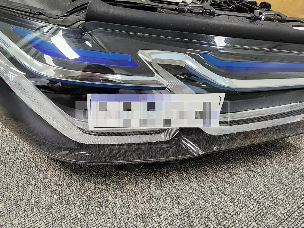 Photo 2 of 6: 2021 BMW (parts) 530e Headlamp — Korean insurance auction