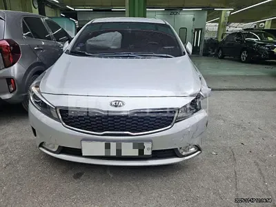 Photo 1 of 12: 2017 Kia Kz — Korean insurance auction