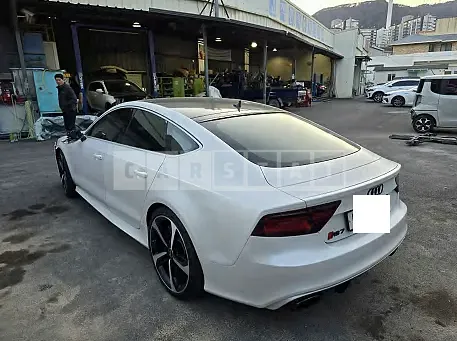 Photo 2 of 8: 2016 Audi RS7 4.0 TFSI quattro — Korean insurance auction