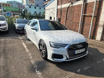 Photo 1 of 10: 2021 Audi A6 40 TDI Four, VIN WAUZZZF25MN103642 — Korean insurance auction