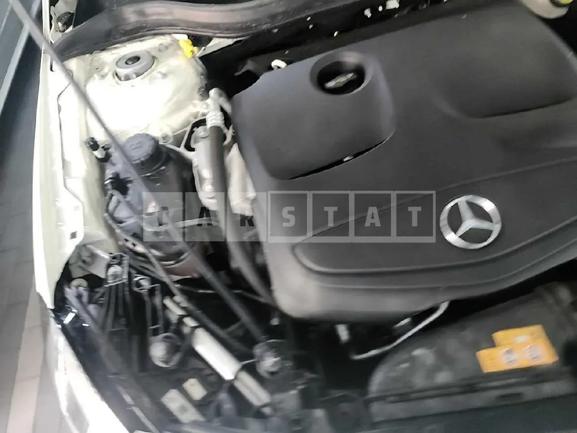 Photo 2 of 43: 2017 Mercedes-Benz A200 — Korean insurance auction