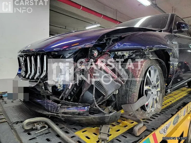 Photo 2 of 11: 2020 Maserati Ghibli, VIN ZN661XUG3LX365239 — Korean insurance auction