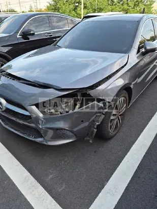 Photo 2 of 33: 2021 Mercedes-Benz A220, VIN W1K3G4EBXMJ261779 — Korean insurance auction