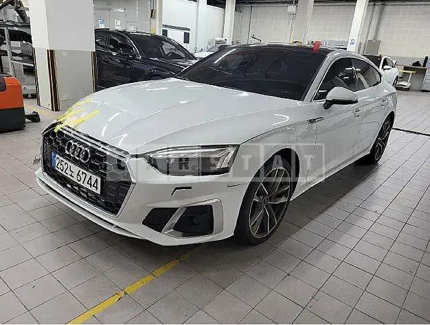Photo 2 of 7: 2021 Audi A5 Sportback 40 TDI quattro, VIN WAUZZZF56MA002076 — Korean insurance auction