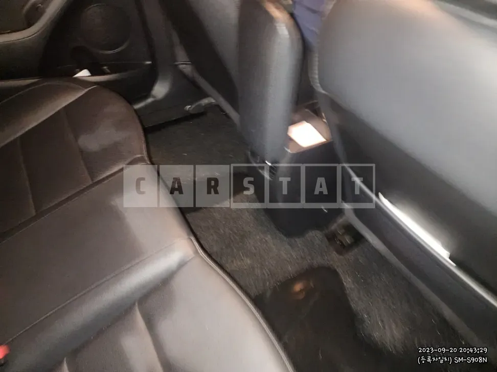 Photo 2 of 12: 2016 Kia K3 1.6 — Korean insurance auction
