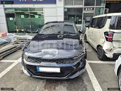 Photo 1 of 10: 2021 Kia K5, VIN KNAG341ABNA168246 — Korean insurance auction