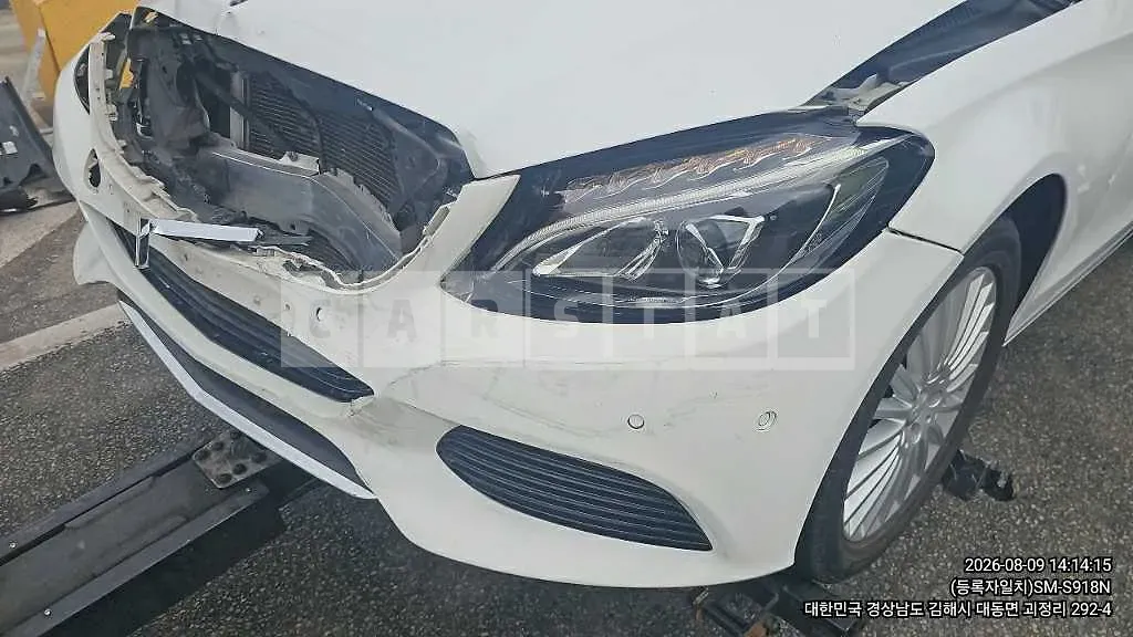 Photo 2 of 5: 2016 Mercedes-Benz C220 d — Korean insurance auction