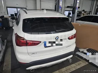 Photo 1 of 22: 2022 BMW X1 xDrive20i — Korean insurance auction