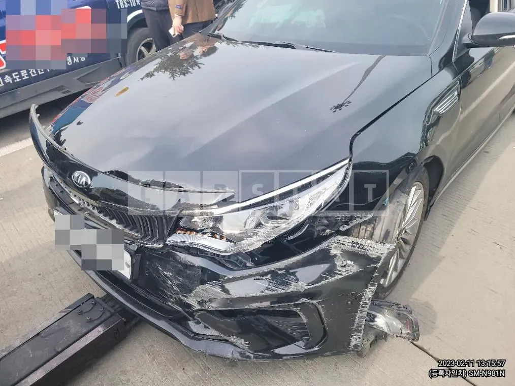Photo 2 of 8: 2019 Kia K5 2.0, VIN KNAGU411BKA332712 — Korean insurance auction