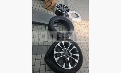 Photo 1 of 10: 2023 Jeep (parts) Grand Cherokee Wheel, Tie Rod End — Korean insurance auction
