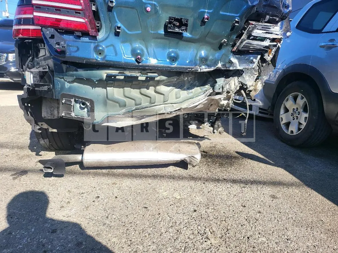 Photo 2 of 13: 2021 Genesis GV80 2.5T — Korean insurance auction