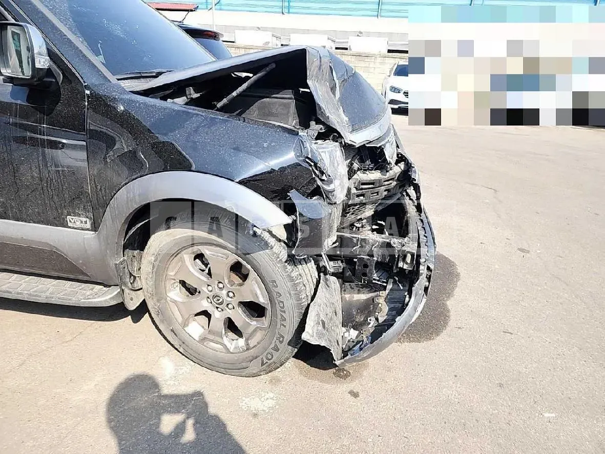 Photo 2 of 15: 2018 Kia Mojave 3.0 (4WD), VIN KNAKN814DKA189336 — Korean insurance auction