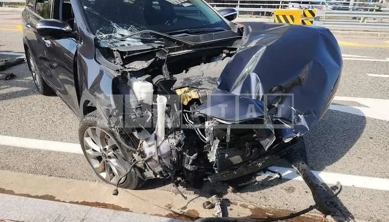Photo 2 of 6: 2018 Kia Sorento 4WD — Korean insurance auction
