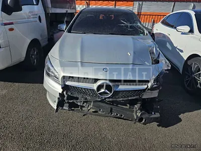 Photo 1 of 26: 2017 Mercedes-Benz CLA250 4Matic — Korean insurance auction