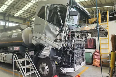 Photo 1 of 15: 2022 Volvo (parts) Fh Cabin, VIN YV2RT60K2NA898062 — Korean insurance auction