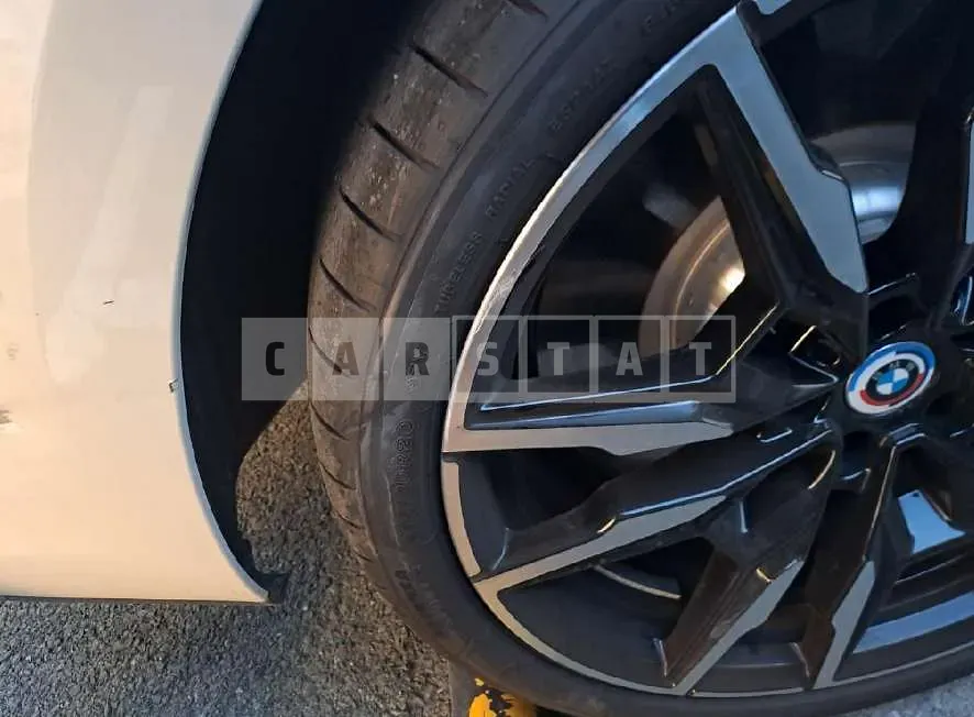 Photo 2 of 4: 2024 BMW (parts) M850i Wheels — Korean insurance auction