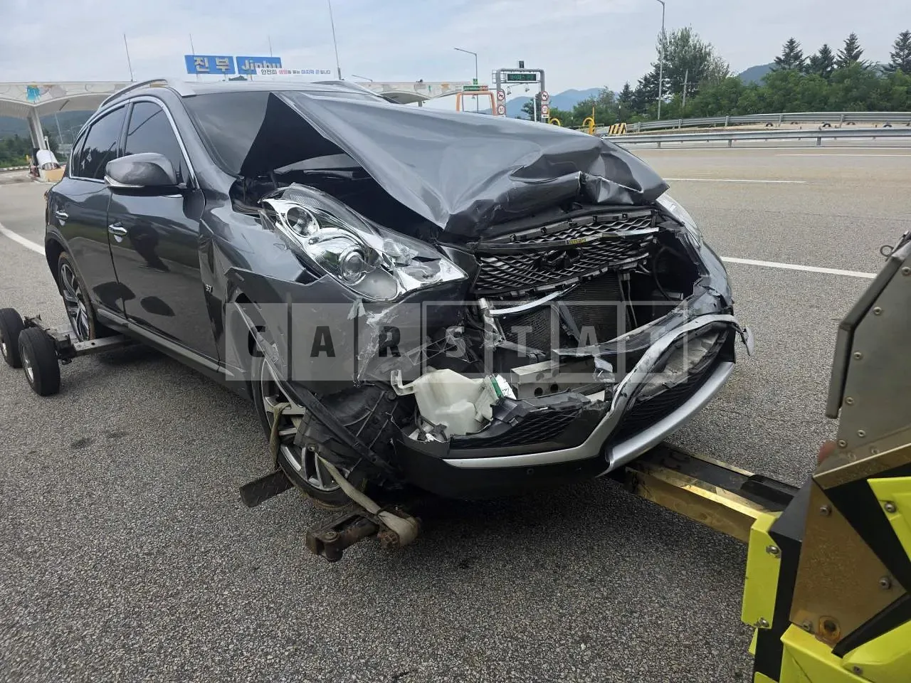 Photo 2 of 7: 2016 Infiniti QX50 Lwb, VIN JNKBJ07F2GM500095 — Korean insurance auction