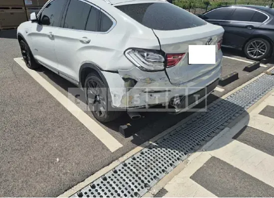 Photo 2 of 23: 2015 BMW X4 xDrive 20d — Korean insurance auction