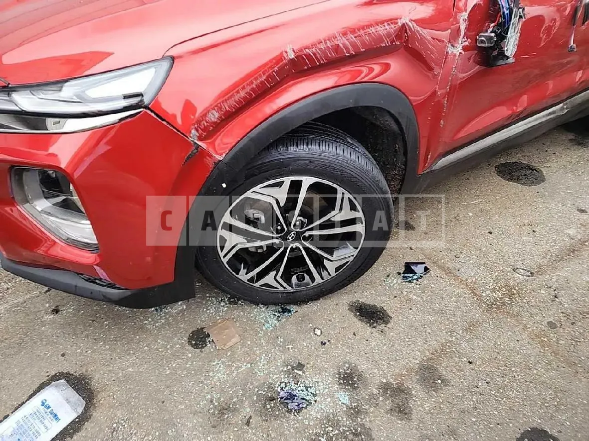Photo 2 of 26: 2019 Hyundai Santa Fe 2.0 (TM) (2019. 5. 15-), VIN KMHS381BBLU207243 — Korean insurance auction