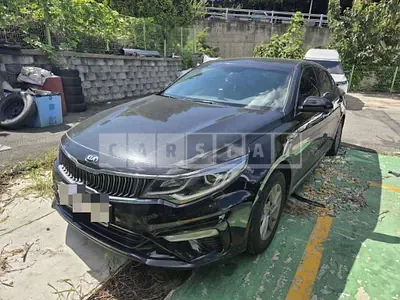 Photo 1 of 10: 2019 Kia K5 LPI — Korean insurance auction