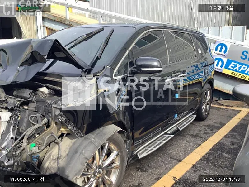 Photo 2 of 7: 2018 Kia Carnival, VIN KNAMC81ABKS476457 — Korean insurance auction