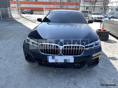 Photo 1 of 47: 2022 BMW 520i — Korean insurance auction