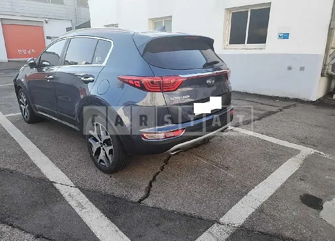 Photo 2 of 12: 2016 Kia Sportage, VIN KNAPN813BGK112885 — Korean insurance auction