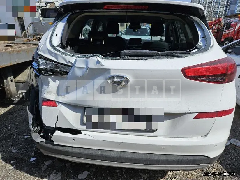 Photo 2 of 13: 2019 Hyundai Tucson TL 1.6 (Gasoline), VIN KMHJ3812GLU193094 — Korean insurance auction