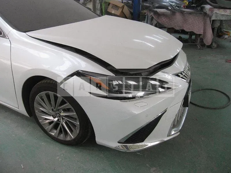 Photo 2 of 46: 2024 Lexus ES300h, VIN JTHBA1C15S2025997 — Korean insurance auction