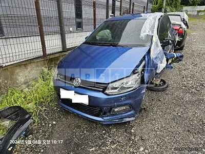 Photo 1 of 14: 2015 Volkswagen Polo 5 FL 1.4 TDI BMT — Korean insurance auction