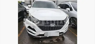 Photo 1 of 19: 2017 Hyundai Tucson, VIN KMHJ3815GJU490227 — Korean insurance auction