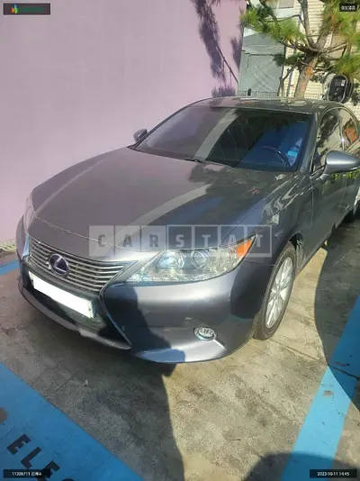 Photo 1 of 8: 2015 Lexus ES300h, VIN JTHBW1GG2F2096192 — Korean insurance auction