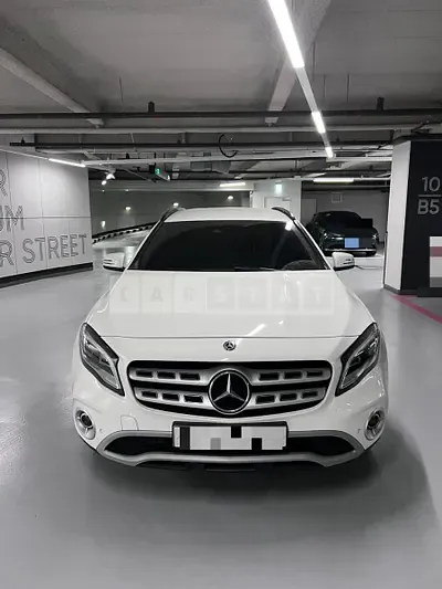 Photo 1 of 12: 2019 Mercedes-Benz GLA220 — Korean insurance auction