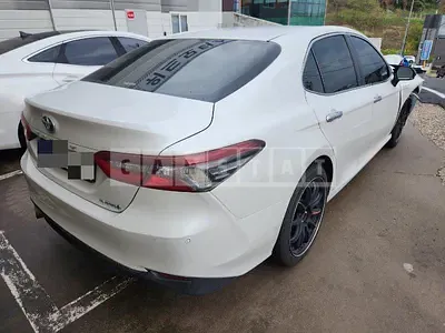 Photo 1 of 28: 2023 Toyota Camry Hybrid — Korean insurance auction