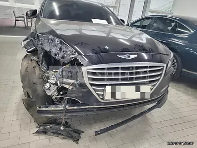 Photo 1 of 9: 2015 Genesis 3.8 — Korean insurance auction