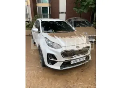 Photo 1 of 14: 2019 Kia Sportage, VIN KNAPN813BKK662171 — Korean insurance auction