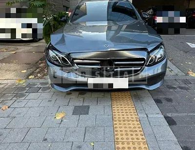 Photo 1 of 36: 2020 Mercedes-Benz E 250 — Korean insurance auction