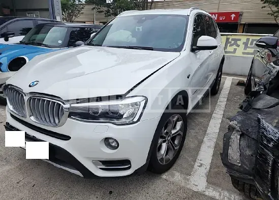 Photo 2 of 25: 2015 BMW X3 xDrive 20d, VIN WBAWZ5101F0L01703 — Korean insurance auction
