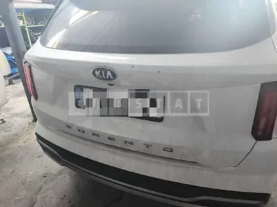 Photo 1 of 22: 2020 Kia Sorento, VIN KNARK81BGMA065621 — Korean insurance auction