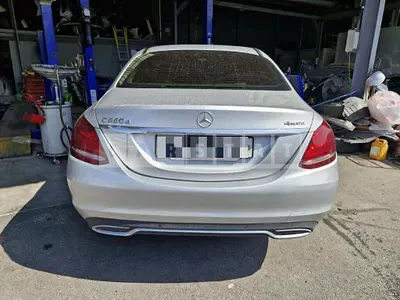 Photo 1 of 8: 2015 Mercedes-Benz C220 d 4Matic — Korean insurance auction