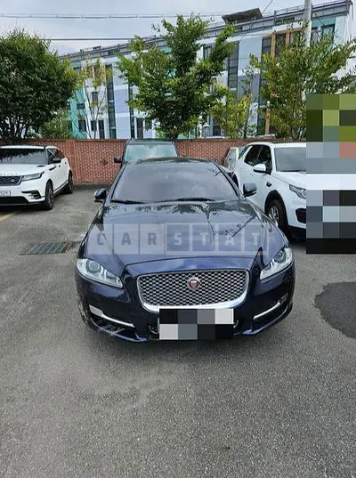 2017 Jaguar XJ 2.0P