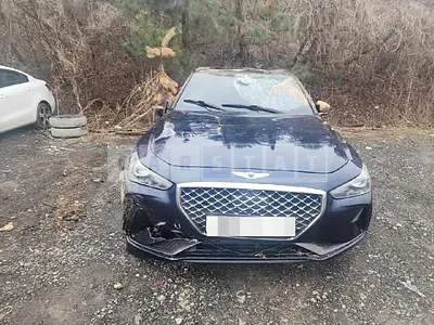 Photo 1 of 11: 2018 Genesis G70 2.0T — Korean insurance auction