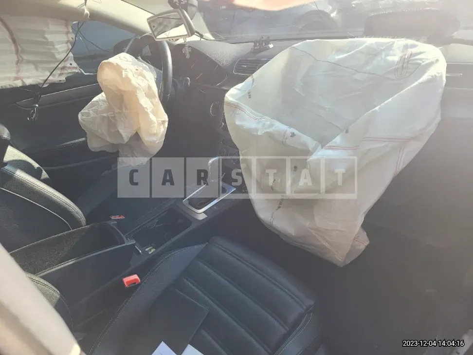 Photo 2 of 11: 2015 Volkswagen CC 2.0 TSI, VIN WVWZZZ3CZGE506094 — Korean insurance auction