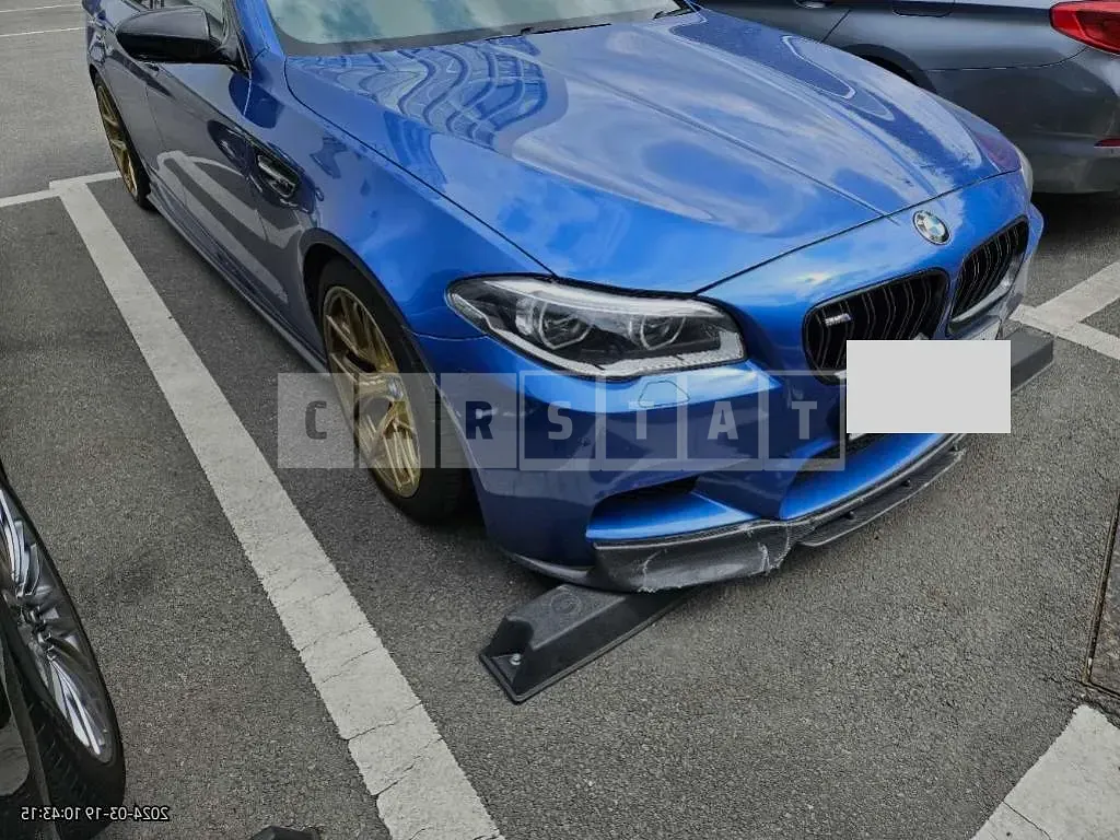 Photo 2 of 9: 2016 BMW M5, VIN WBSFV9101GGD77528 — Korean insurance auction